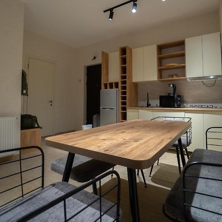 באקוריאני Zarku Apartments מראה חיצוני תמונה